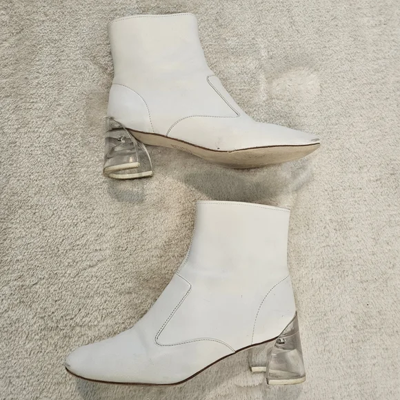 Jeffrey Campbell White Ankle Boots Clear Block Heel Size 9 70s Avant Garde Retro - Picture 1 of 15